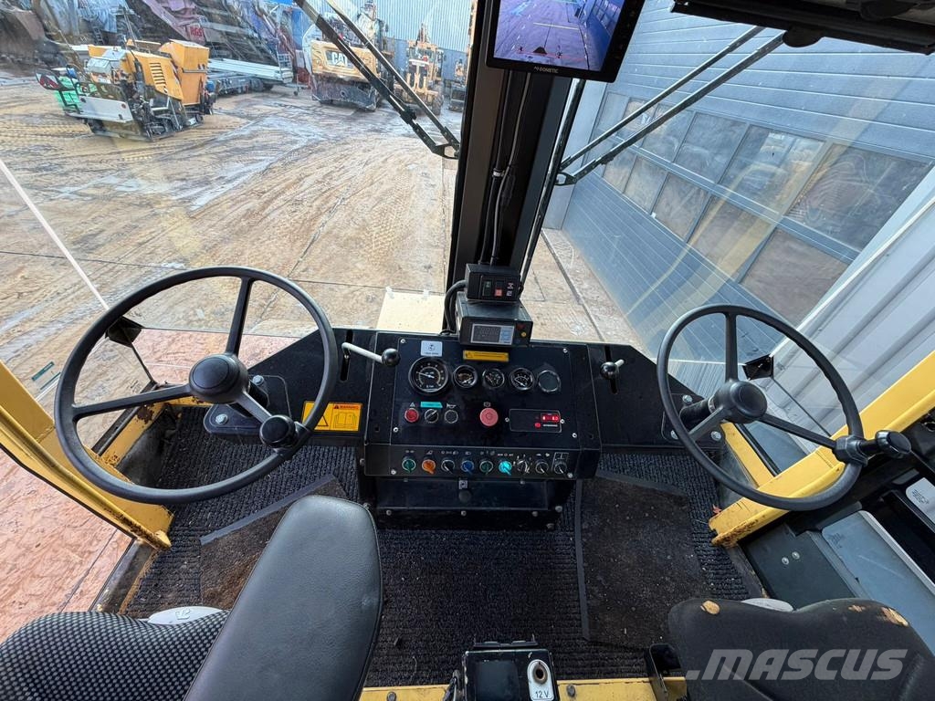 Dynapac CS142 单轮压路机
