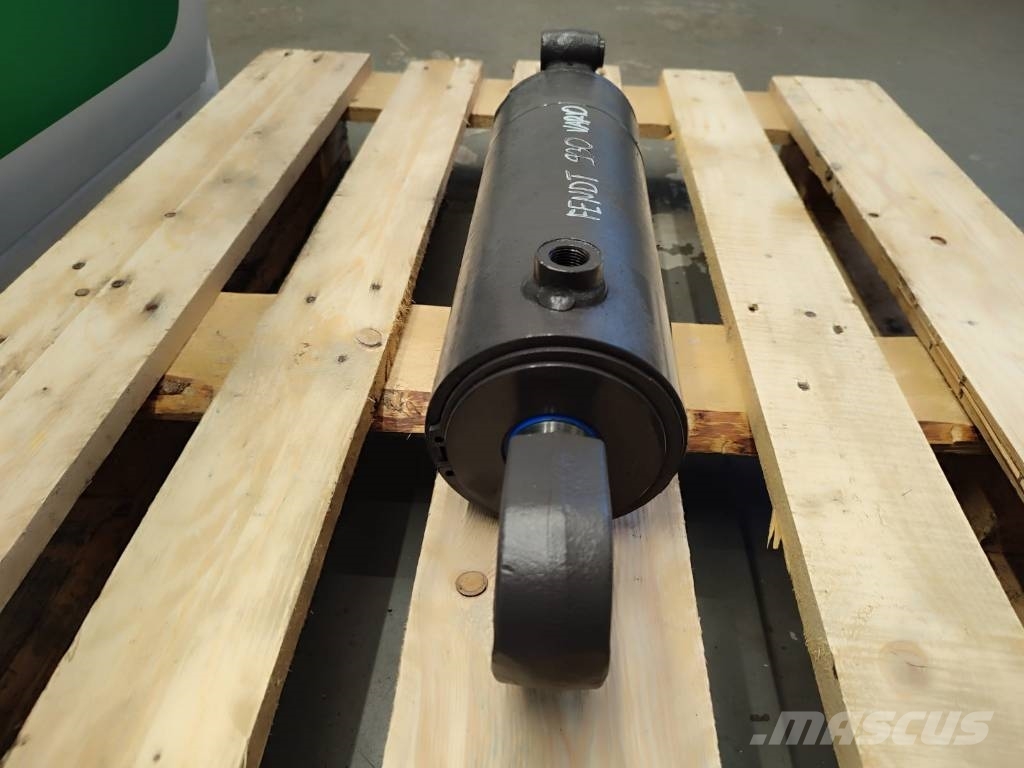 Fendt Hydraulic cylinder G931860030021 Fendt 930 Vario Hydraulik