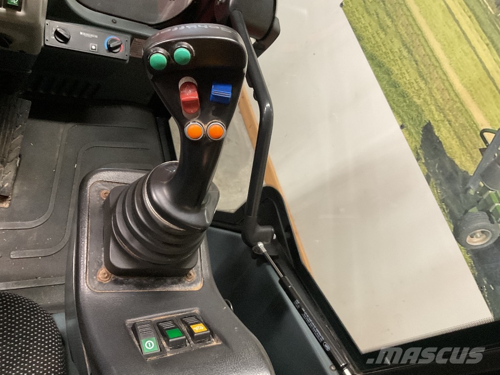 Schäffer 9660 T SCV Maatalouskurottajat