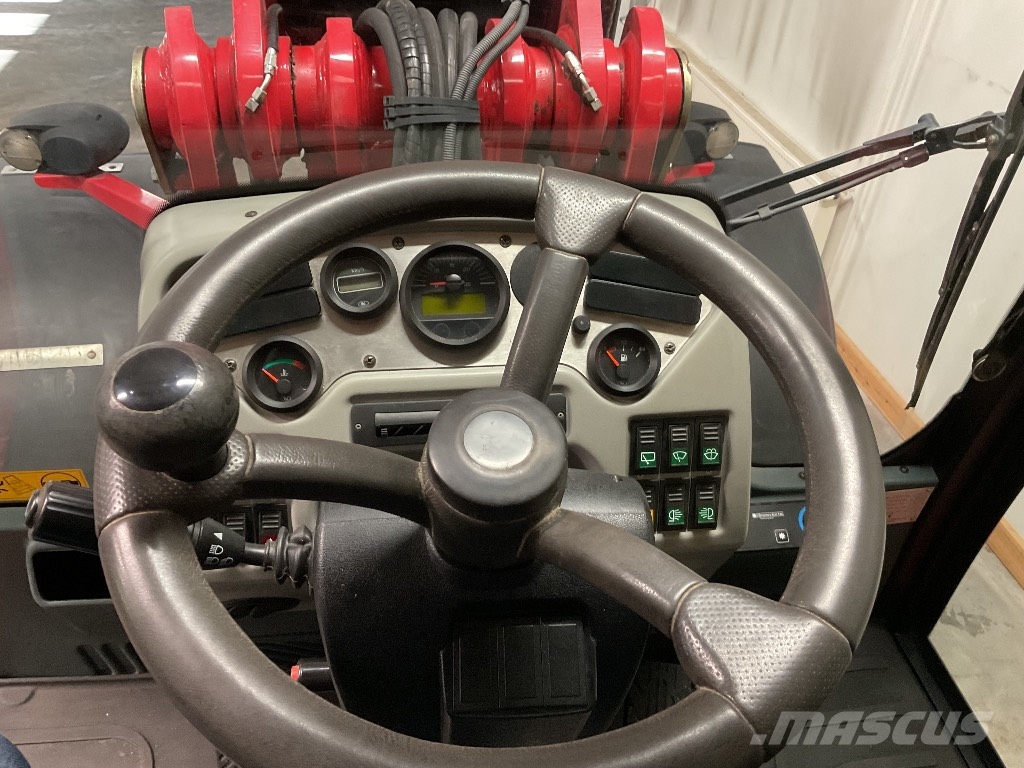 Schäffer 9660 T SCV Maatalouskurottajat