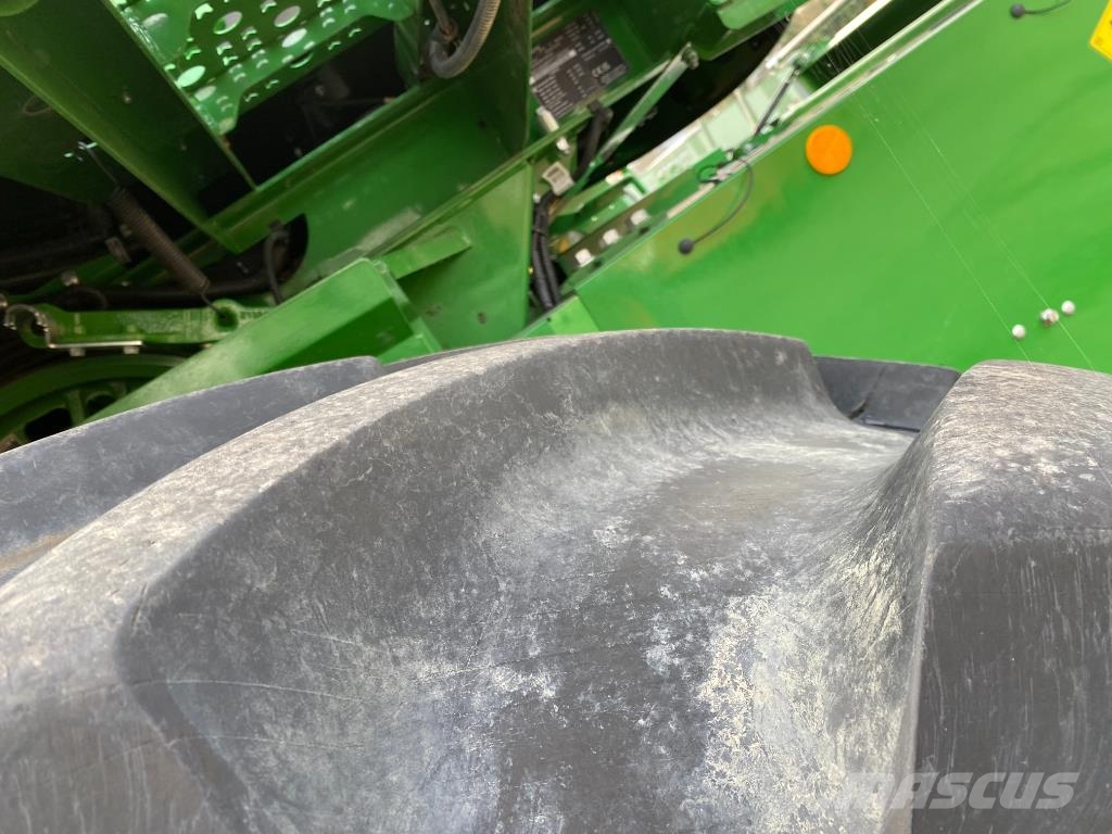 John Deere T560 HM Зернозбиральні комбайни