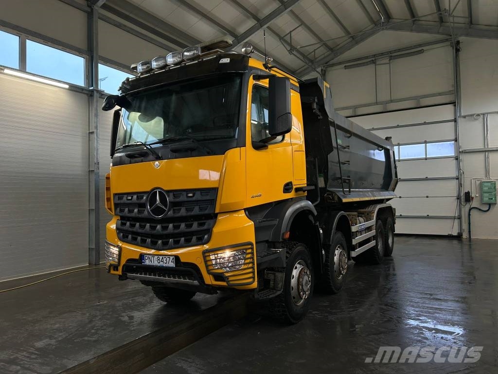 Mercedes-Benz Arocs 8X8 Kipper