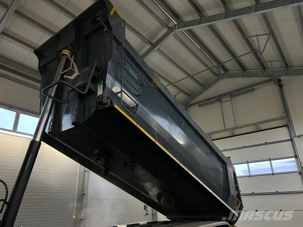 Mercedes-Benz Arocs 8X8 Kipper