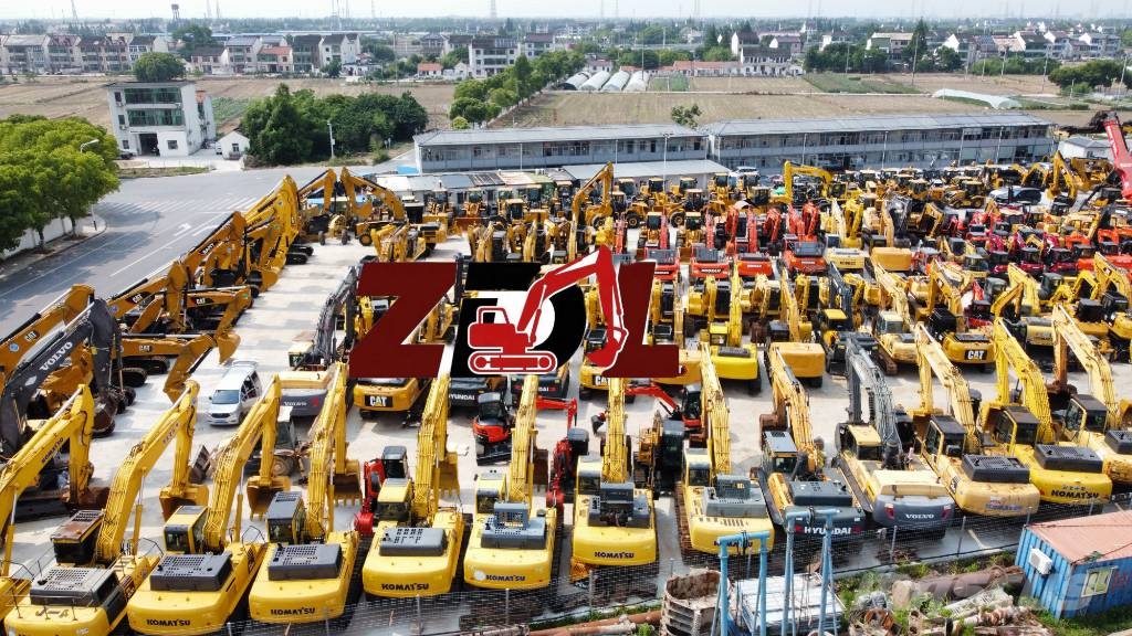 Komatsu PC 350 LC حفارات زحافة