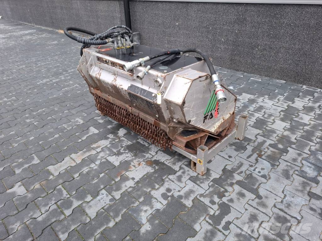 FAE UML/HY-100 VT mulcher Skogsmaskiner - Annet