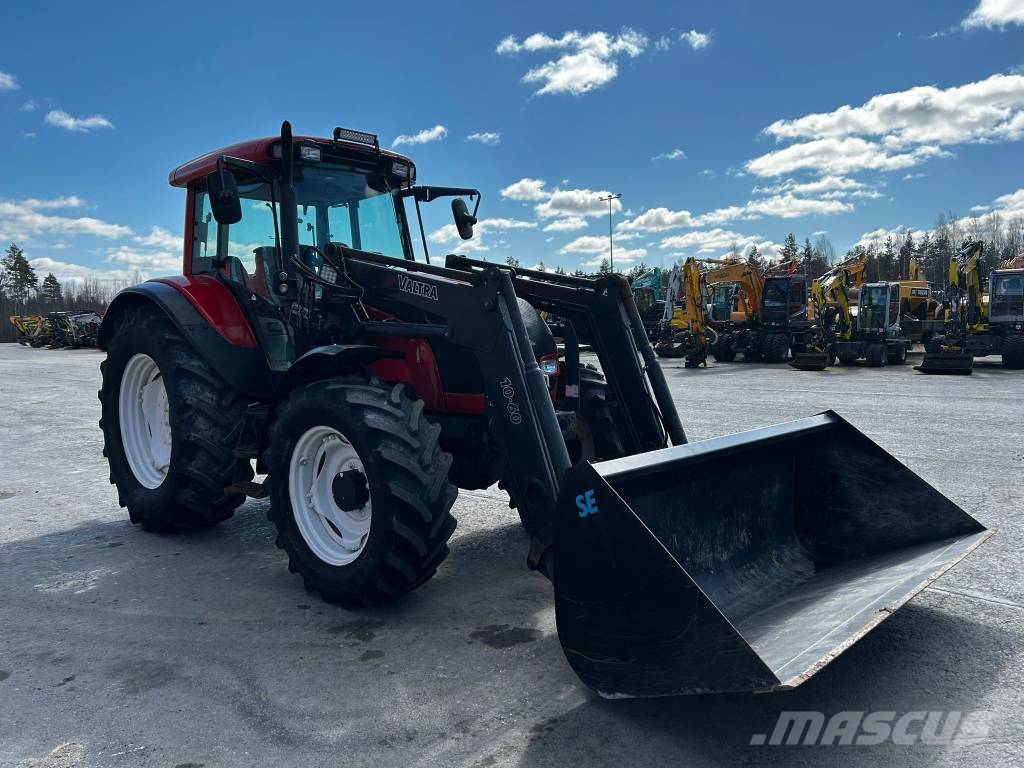 Valtra C 130 / Etukuormaaja, Kauha, 50Km/h Трактори