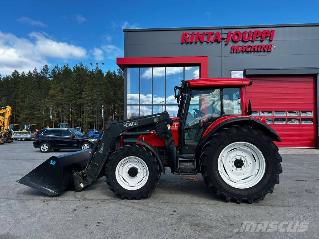Valtra C 130 / Etukuormaaja, Kauha, 50Km/h Трактори
