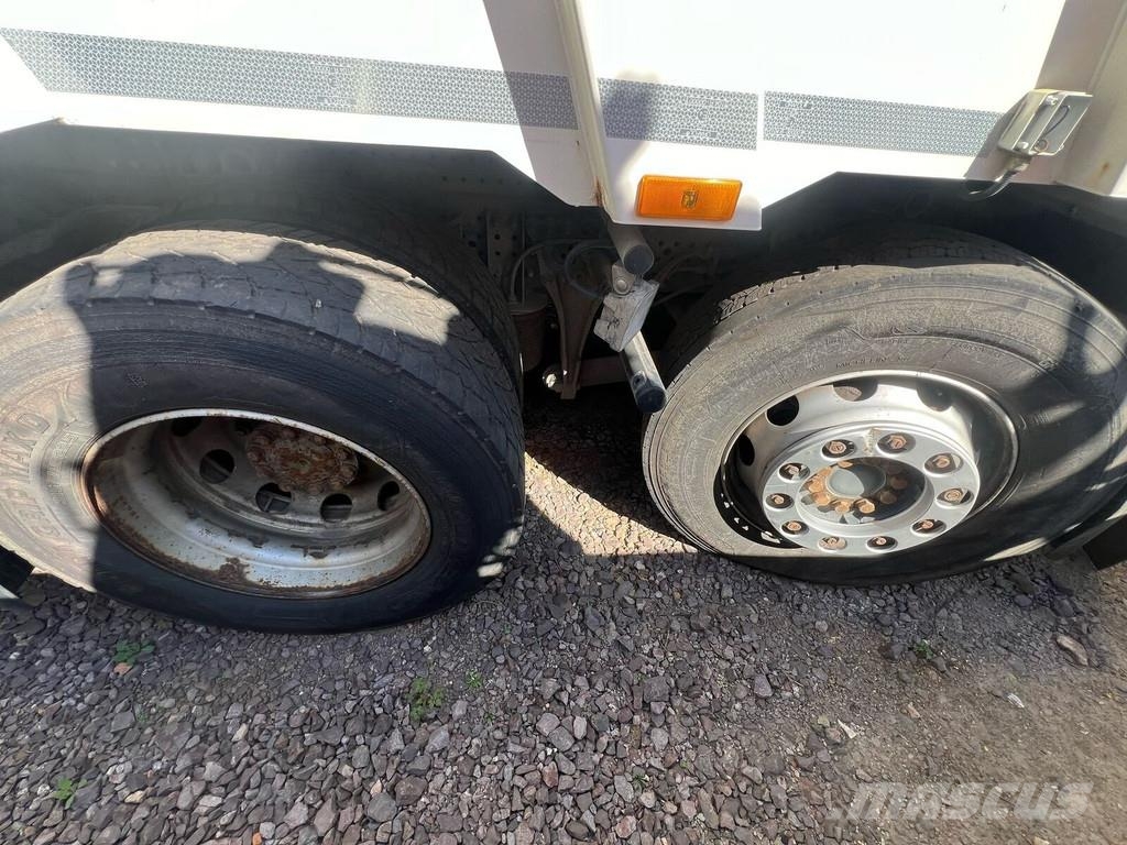 Mercedes-Benz Antos 2532 Camiões de lixo