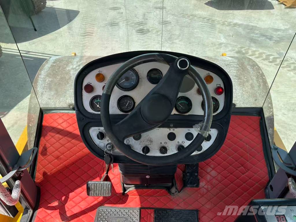 XCMG XS 223 J Compactoare monocilindrice