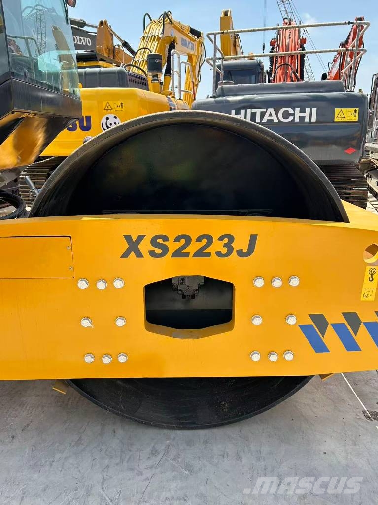 XCMG XS 223 J Compactoare monocilindrice