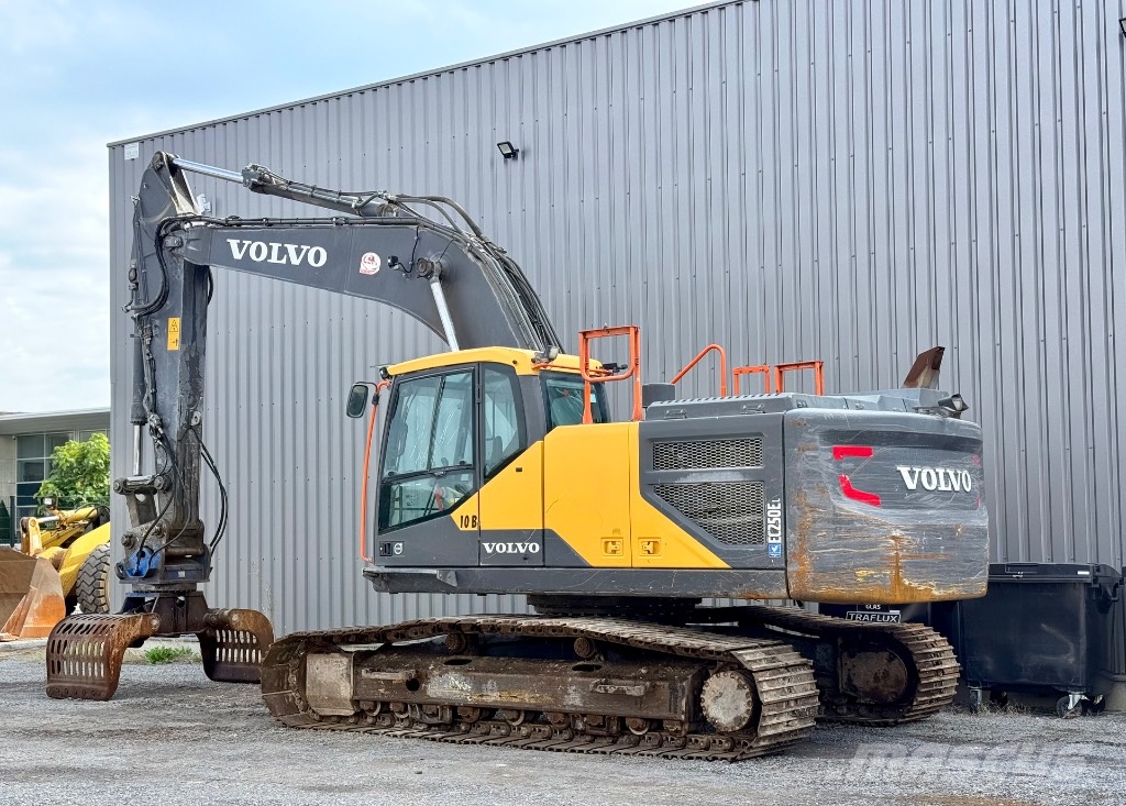 Volvo EC 250 EL Εκσκαφείς με ερπύστριες