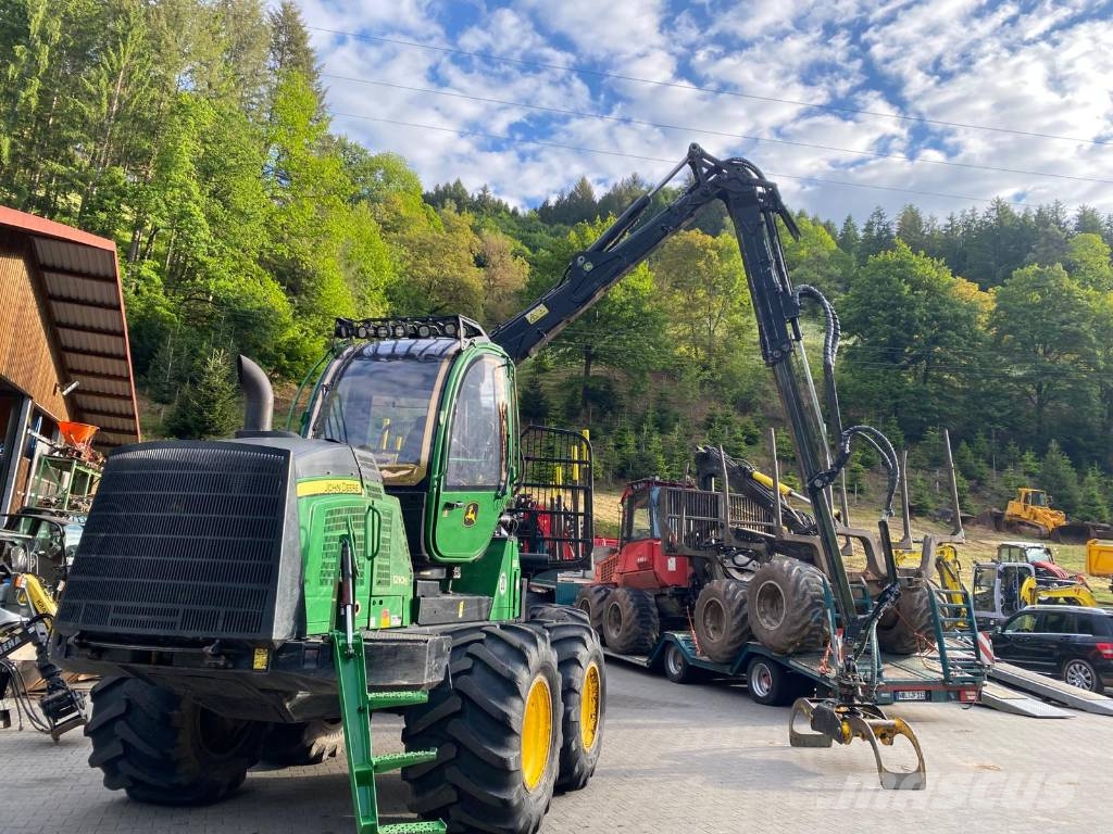 John Deere 1210 E 集运机