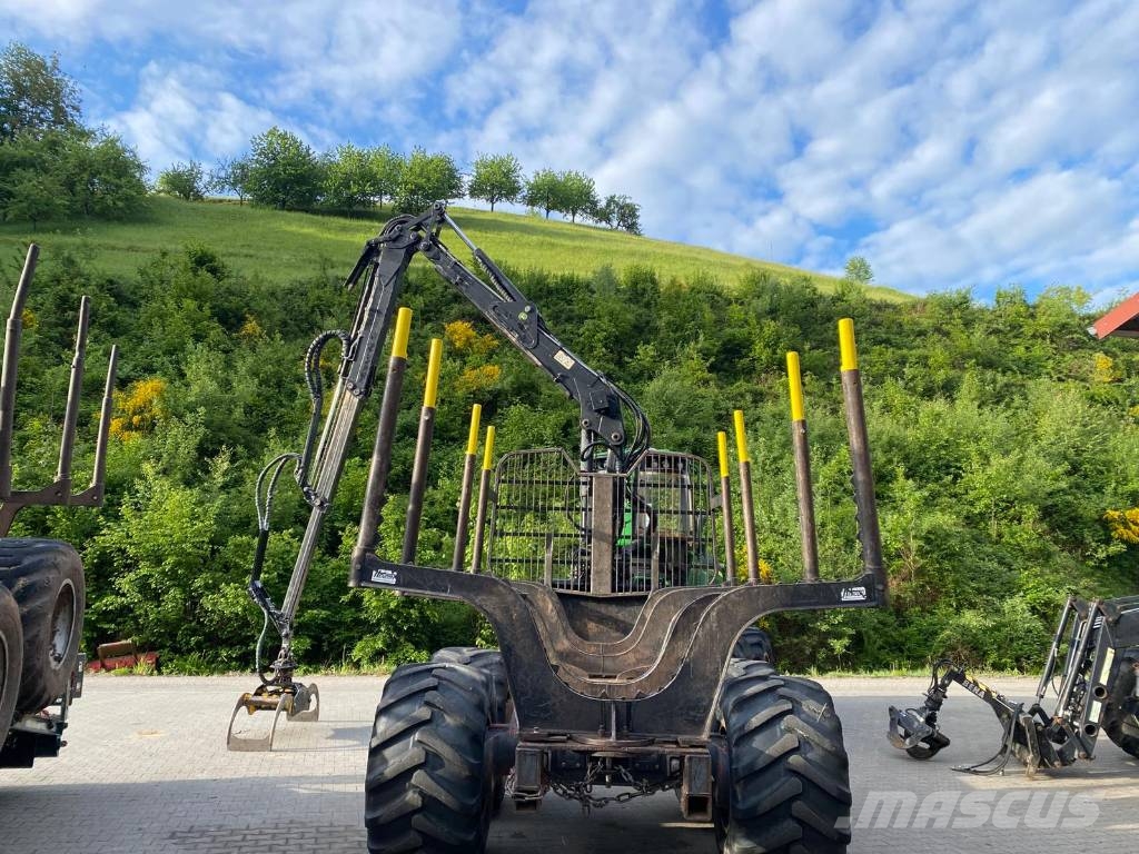 John Deere 1210 E 集运机
