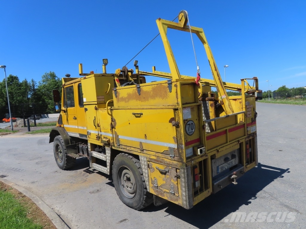 Unimog U 140 其他货车