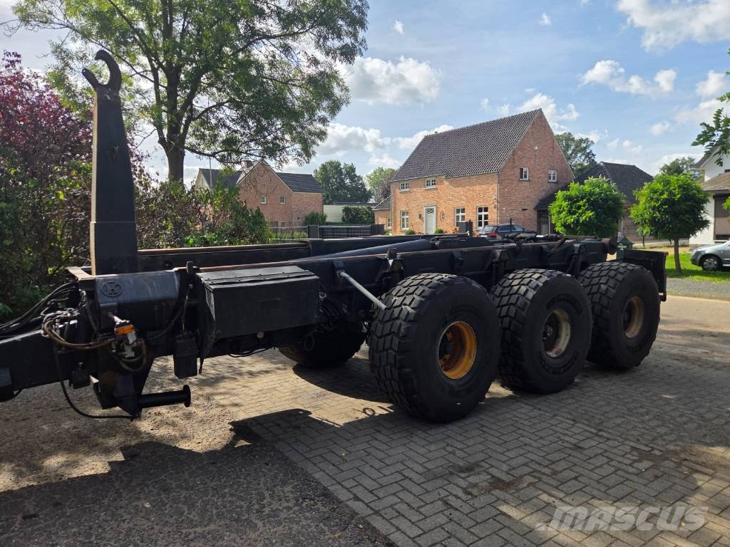 Peecon CAR-260L Hook lift trailers