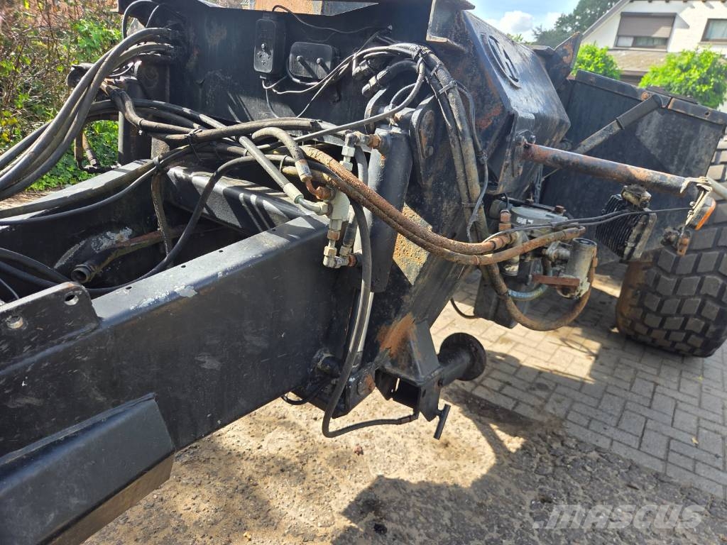 Peecon CAR-260L Hook lift trailers