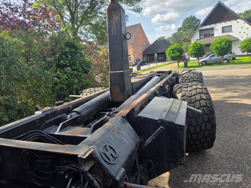 Peecon CAR-260L Hook lift trailers