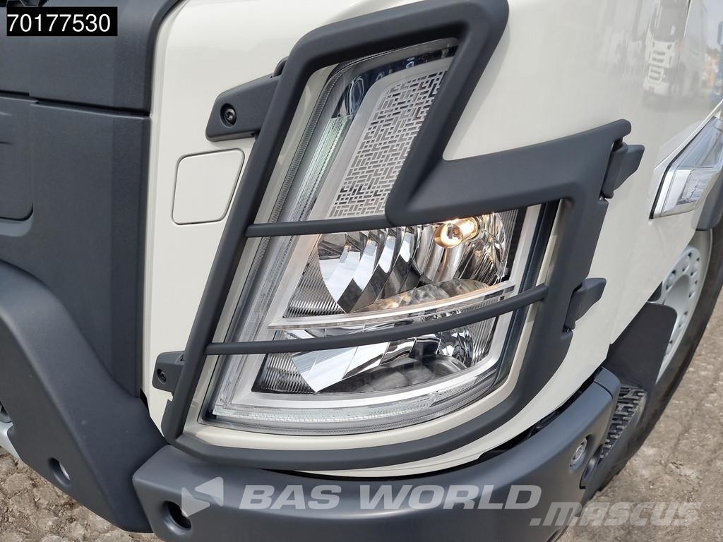 Volvo FMX 520 10X4 50T Payload 30m3 Retarder Lift+Lenkac Savivarčių priekabų vilkikai