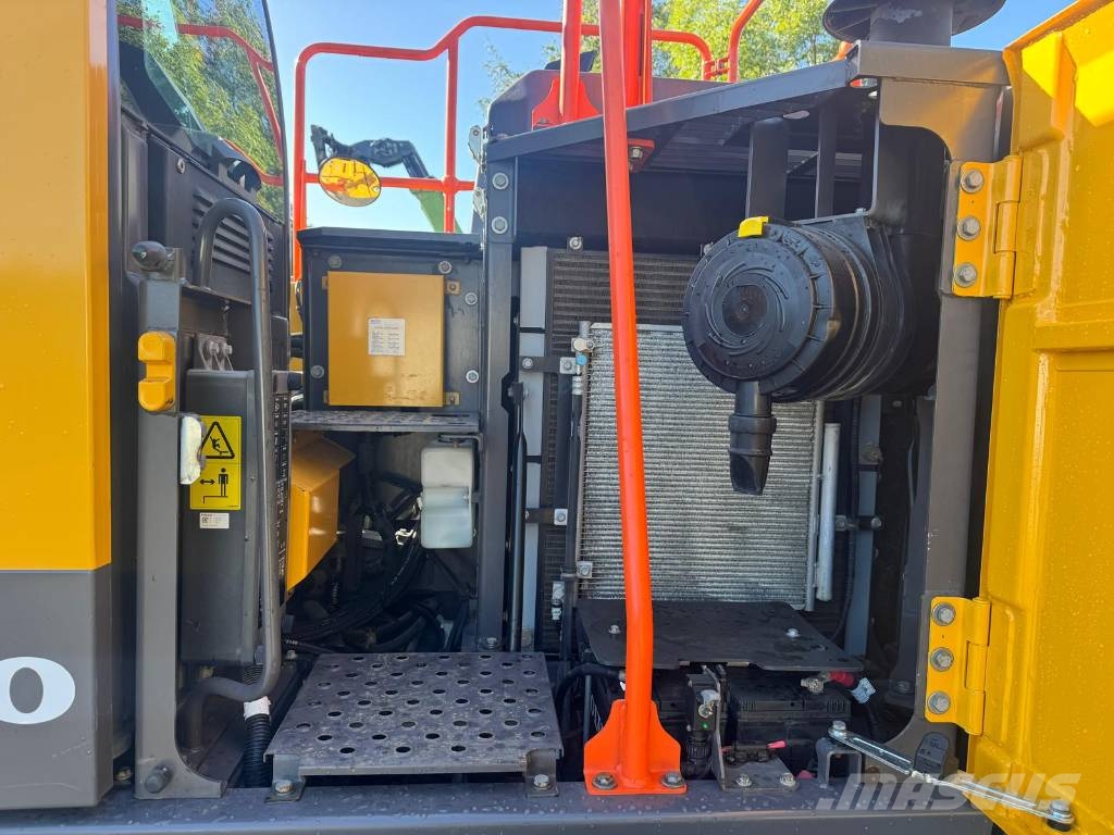 Volvo EC 140 EL Excavatoare pe șenile
