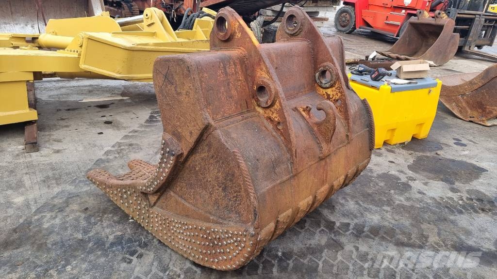 Ditching/Digging buckets For Various Size Excavators! Baldes