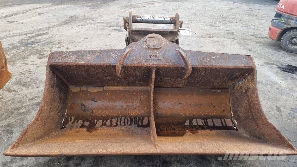 Ditching/Digging buckets For Various Size Excavators! Baldes
