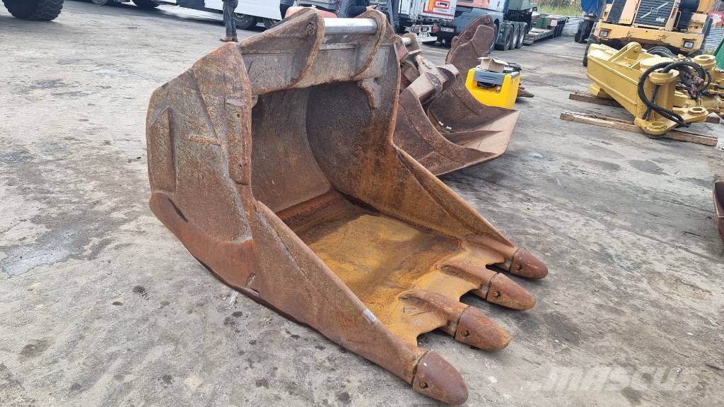 Ditching/Digging buckets For Various Size Excavators! Baldes