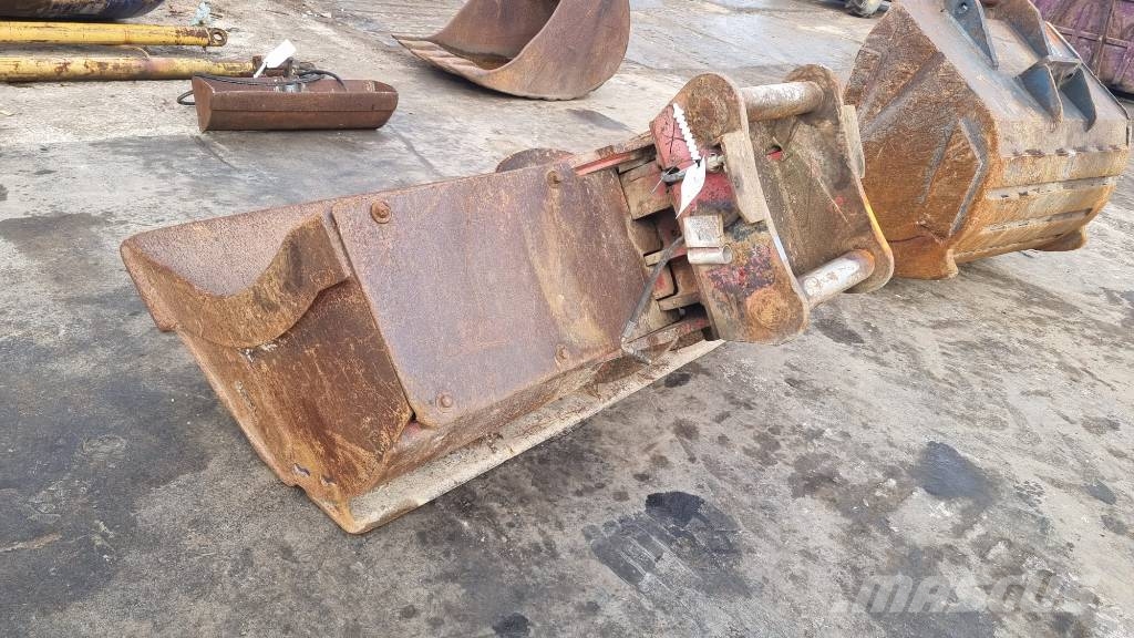 Ditching/Digging buckets For Various Size Excavators! Baldes