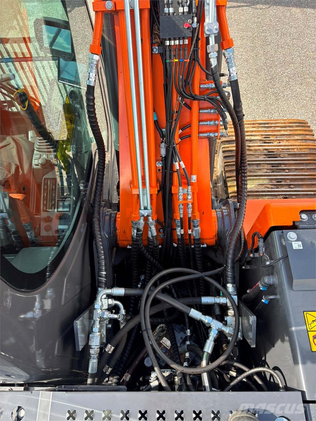 Develon DX160HT-7 Excavadoras sobre orugas