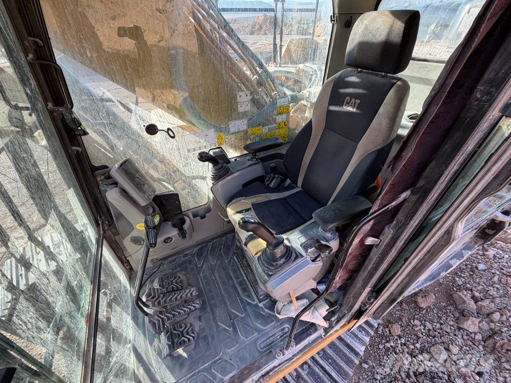 CAT 336 F LN XE Lánctalpas kotrók