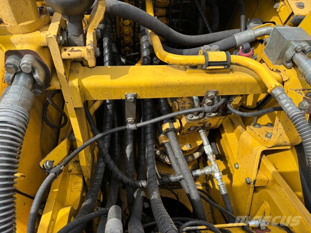 Komatsu PC 290 NLC-8 Escavadeiras de esteiras