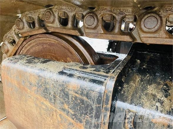 CAT 320 Excavatoare pe șenile