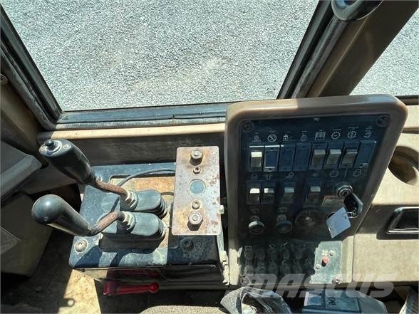 CAT 928F Radlader