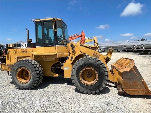 CAT 928F Radlader