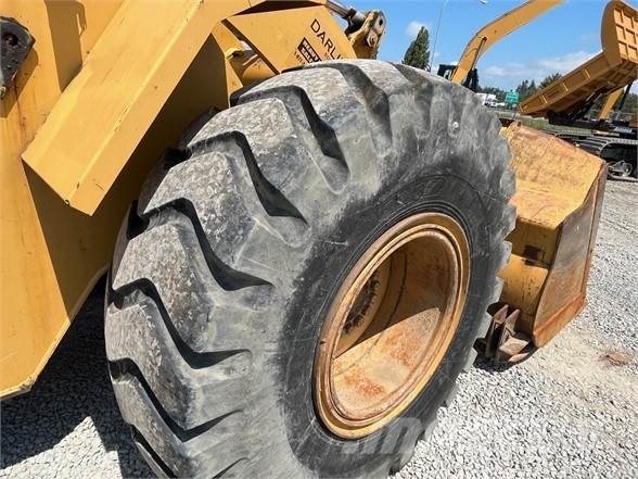 CAT 928F Radlader