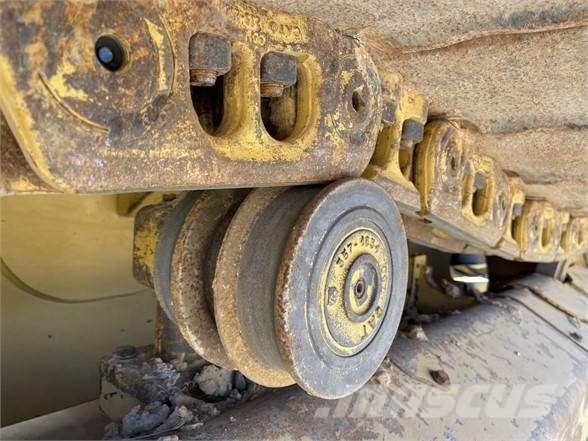 CAT D5K2 LGP Гусеничные бульдозеры