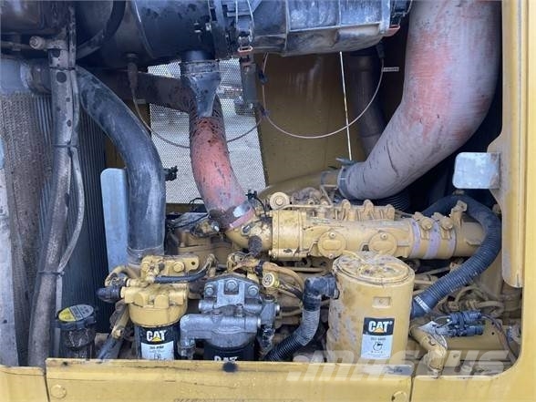 CAT D6K2 XL Гусеничные бульдозеры