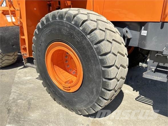 Doosan DL300 Kolesové nakladače