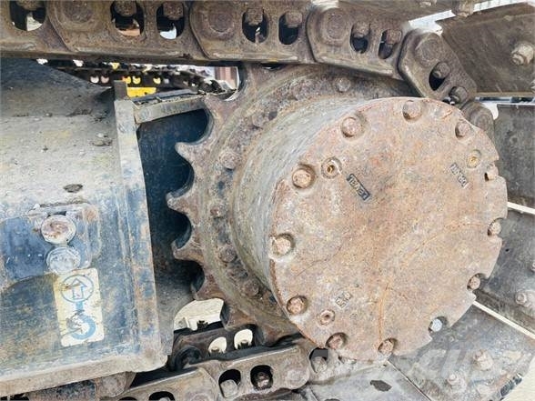 Hitachi ZX135US-5 حفارات زحافة