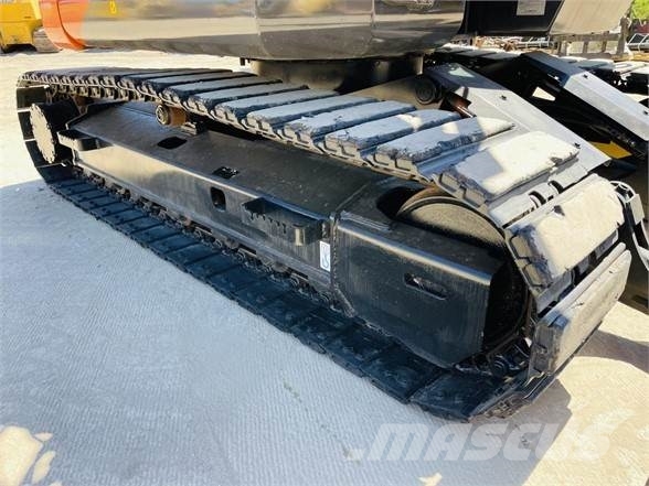 Hitachi ZX135US-5 حفارات زحافة