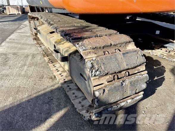 Hitachi ZX135US-6 Escavadeiras de esteiras