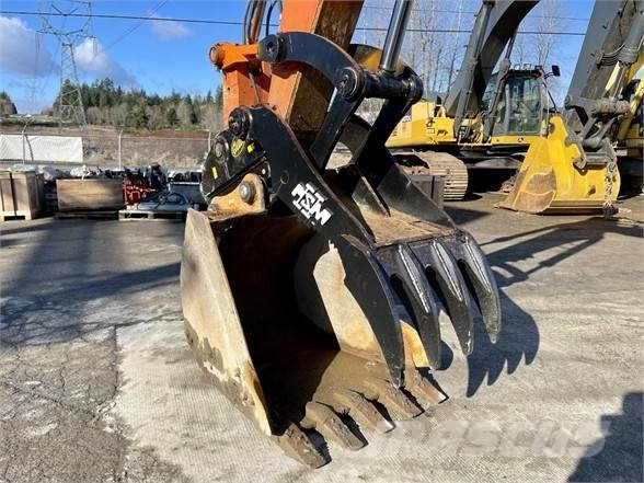 Hitachi ZX135US-6 Escavadeiras de esteiras