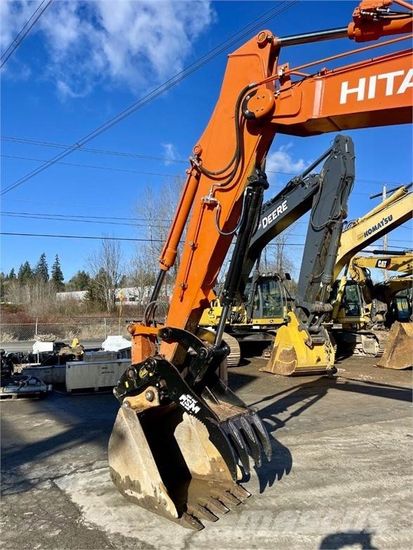 Hitachi ZX135US-6 Escavadeiras de esteiras