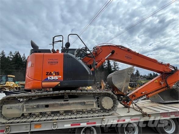 Hitachi ZX135US-6 Escavadeiras de esteiras