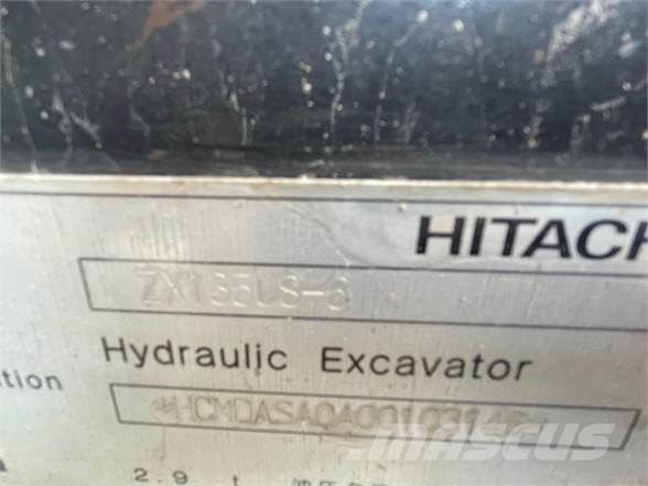 Hitachi ZX135US-6 Escavadeiras de esteiras