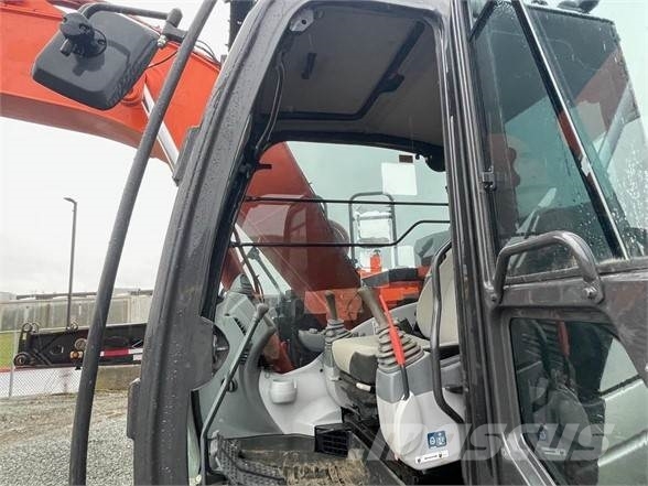 Hitachi ZX135US-6 Escavadeiras de esteiras