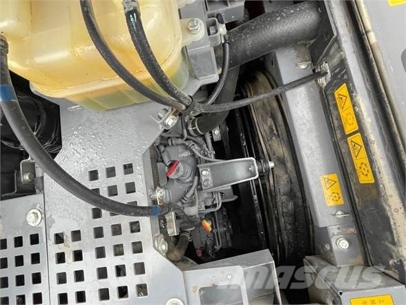 Hitachi ZX135US-6 Escavadeiras de esteiras