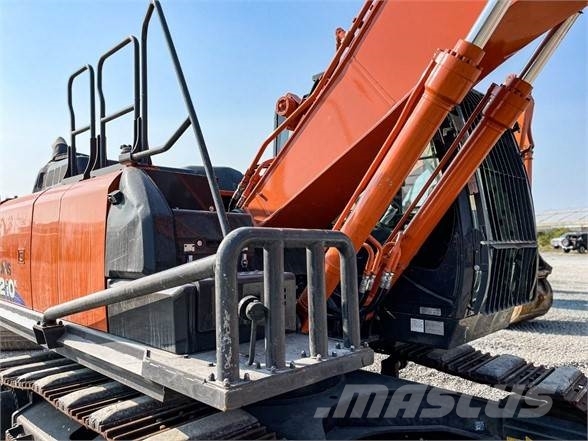 Hitachi ZX210K-6 حفارات زحافة