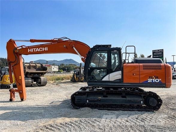 Hitachi ZX210K-6 حفارات زحافة