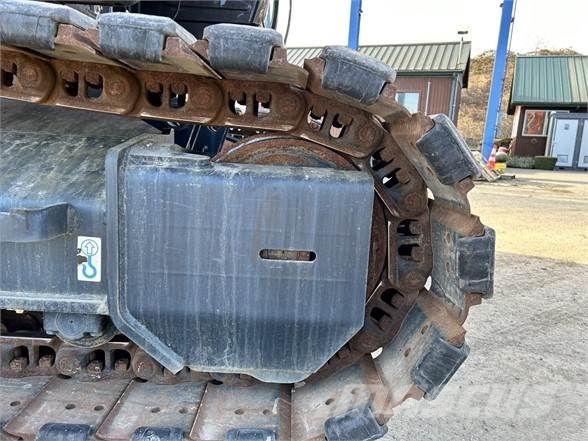 Hitachi ZX225USR-6 Bagri goseničarji
