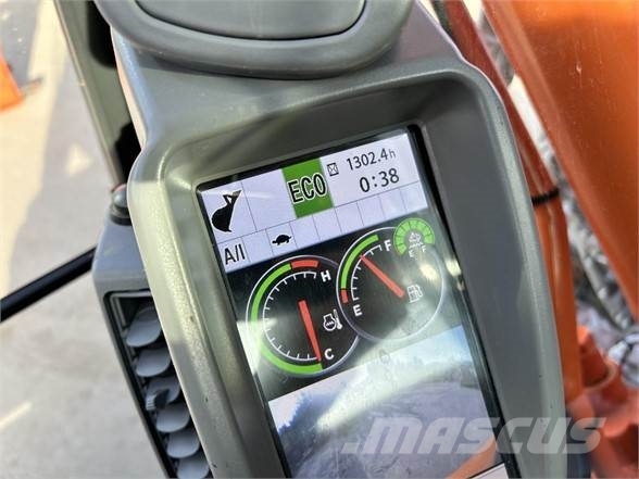 Hitachi ZX225USR-6 Bagri goseničarji